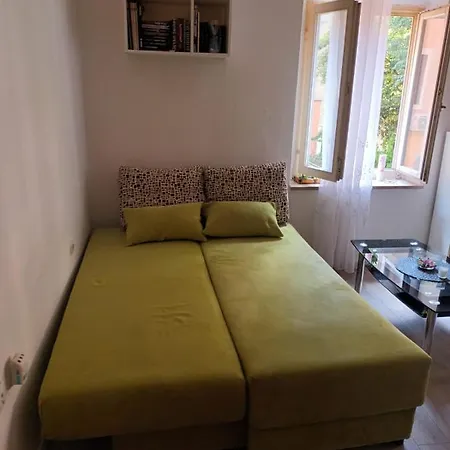 Daki's Little Place Apartman *
